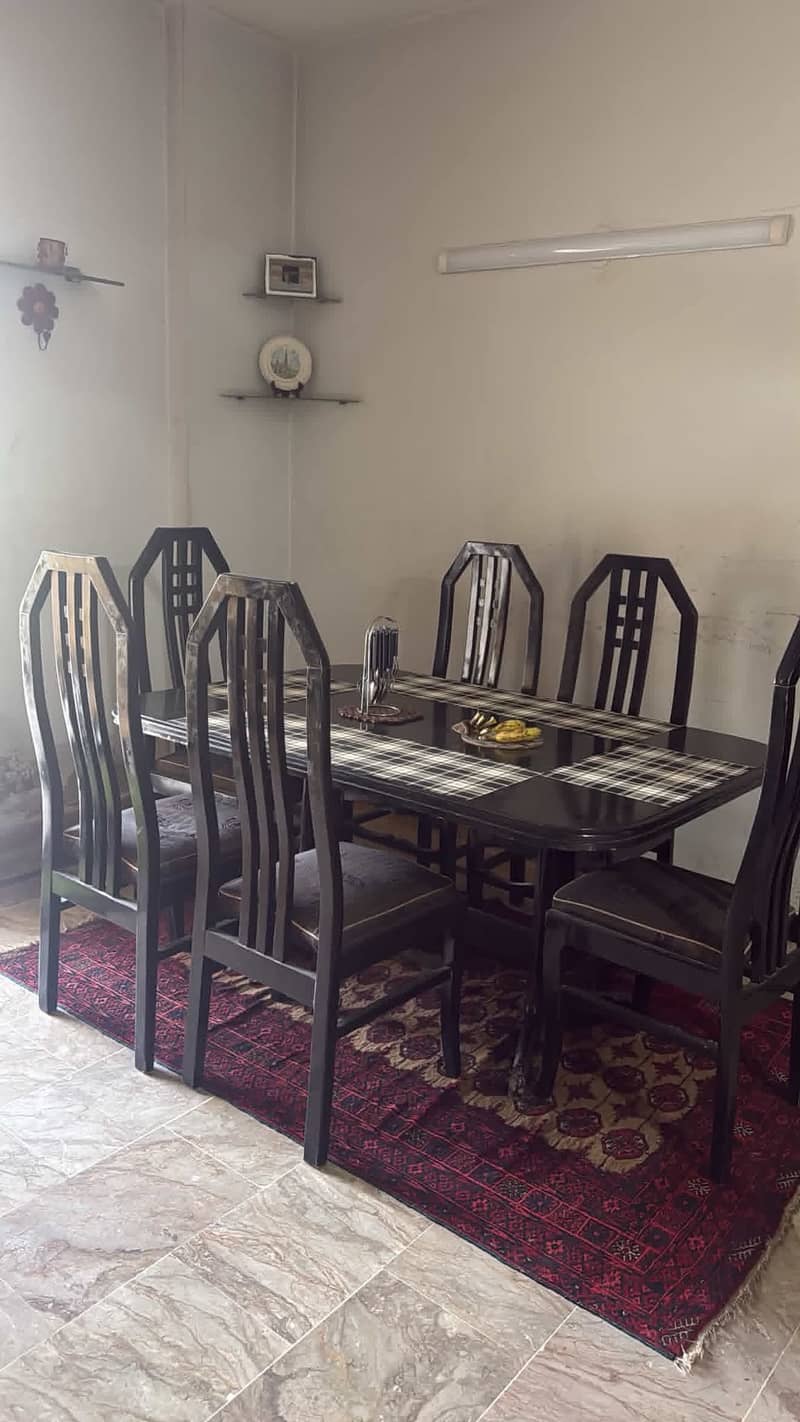 Dining table with chairs set 0