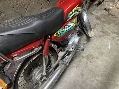 Honda Cd. 70 nut to nut Genioun Home used
