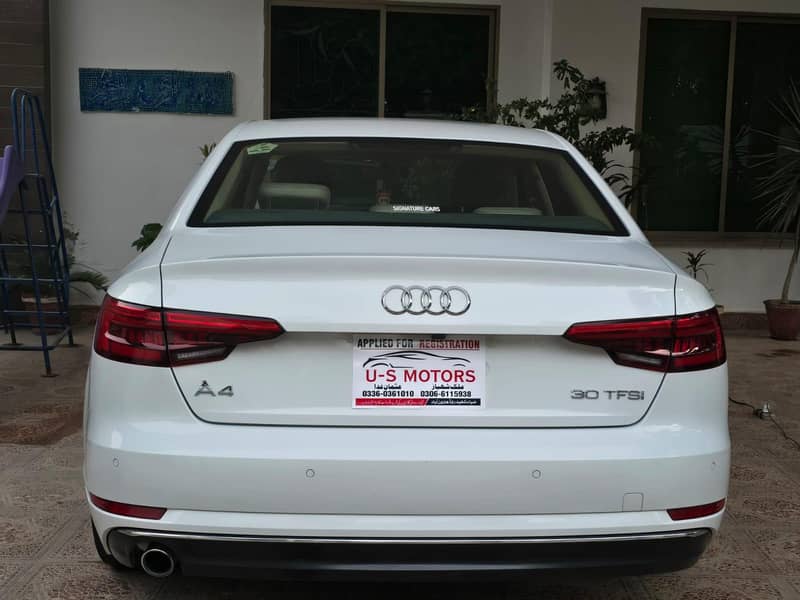 Audi A4 1