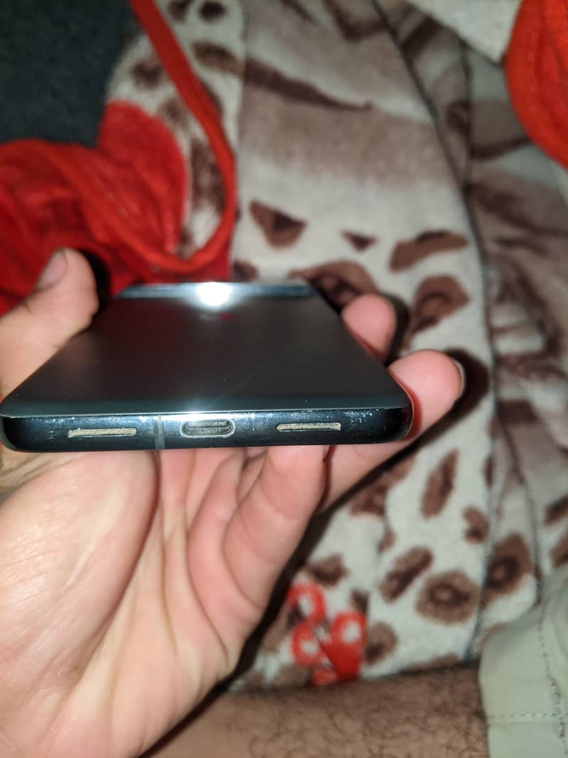 Google pixel 8 pro Usa model 5