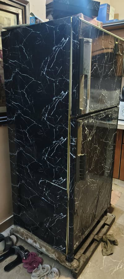 Refrigerator