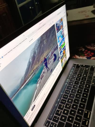 MacBook pro 2019 16inch
