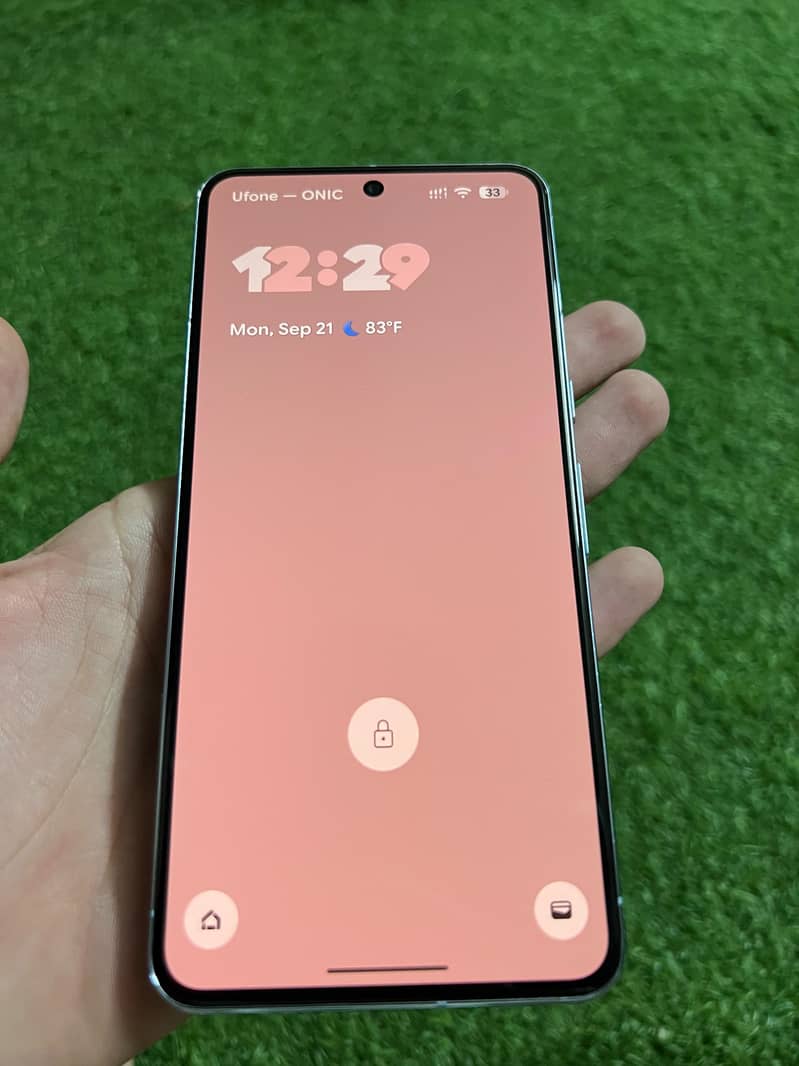 Google Pixel 8 Pro 7