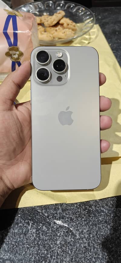 iphone 15 pro max LLA PTA