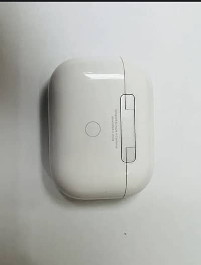 Apple airbuds pro 1st generation barend new candition
