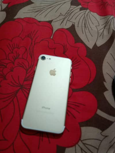 Apple iPhone 7