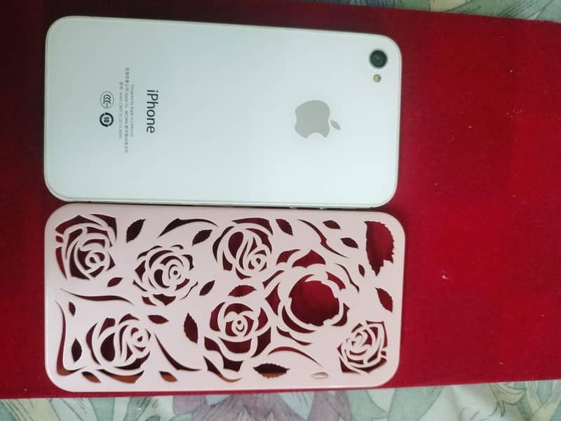 Apple iPhone 4s 3