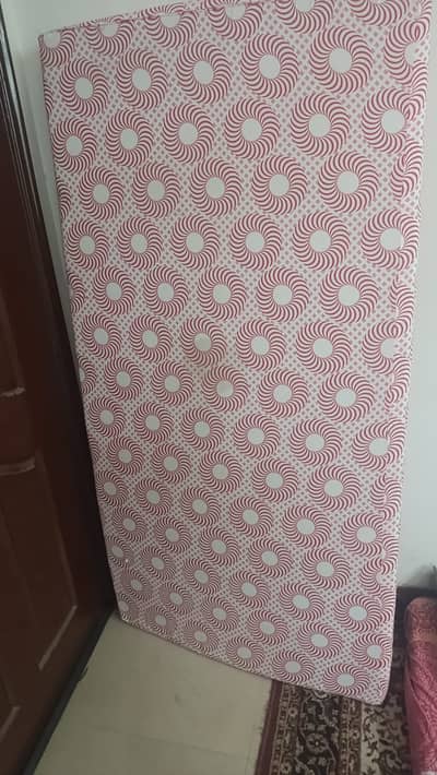 Single Mattress in Good Condition – Used, Clean