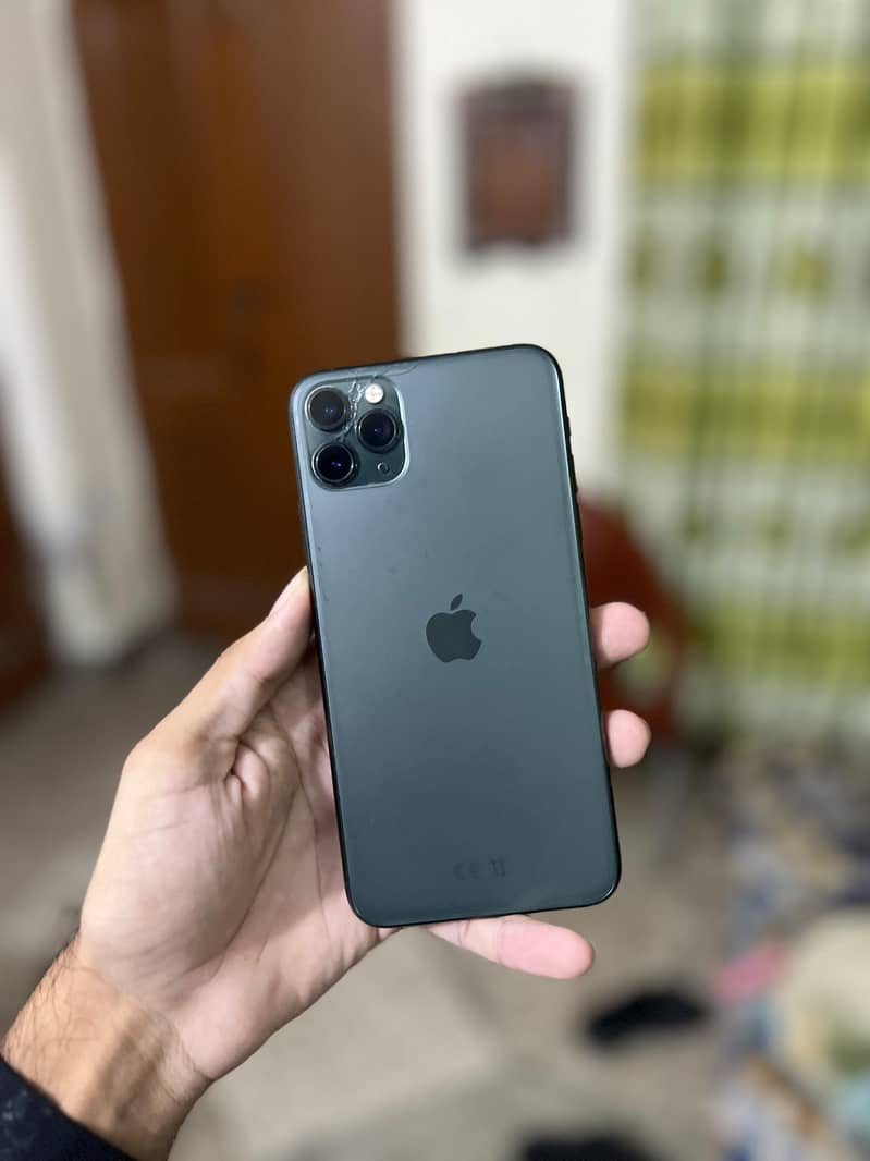 Apple iPhone 11 Pro Max 0