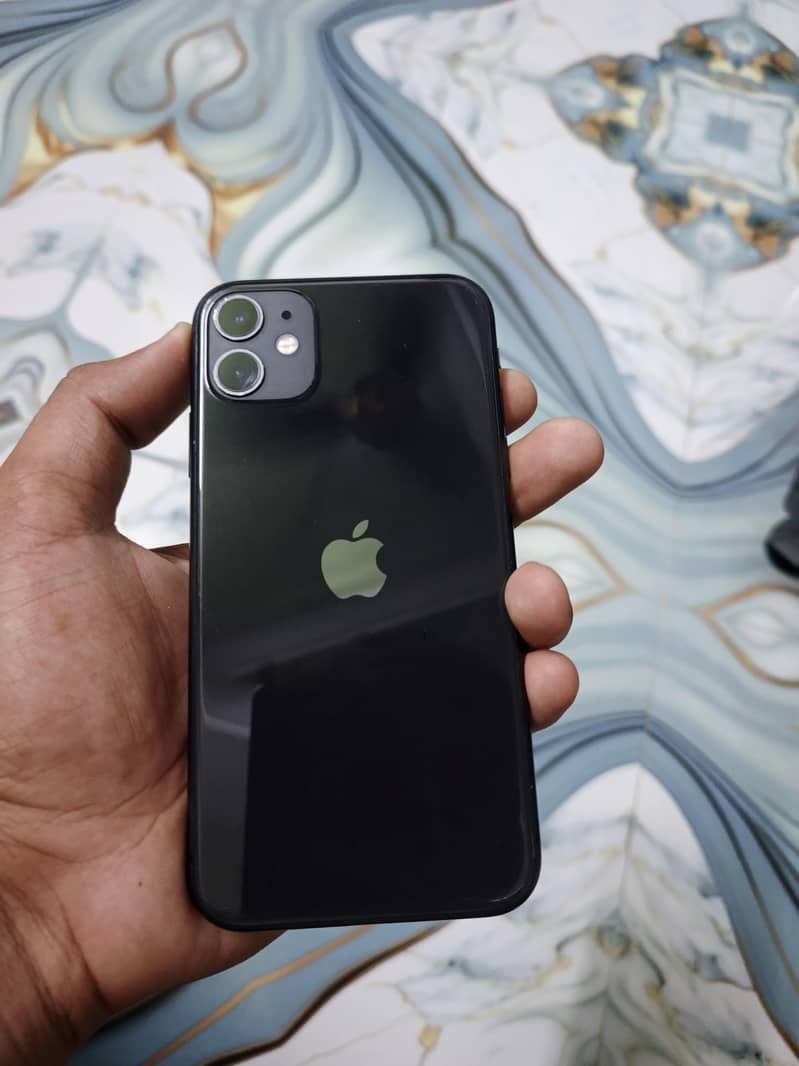Apple iPhone 11 0