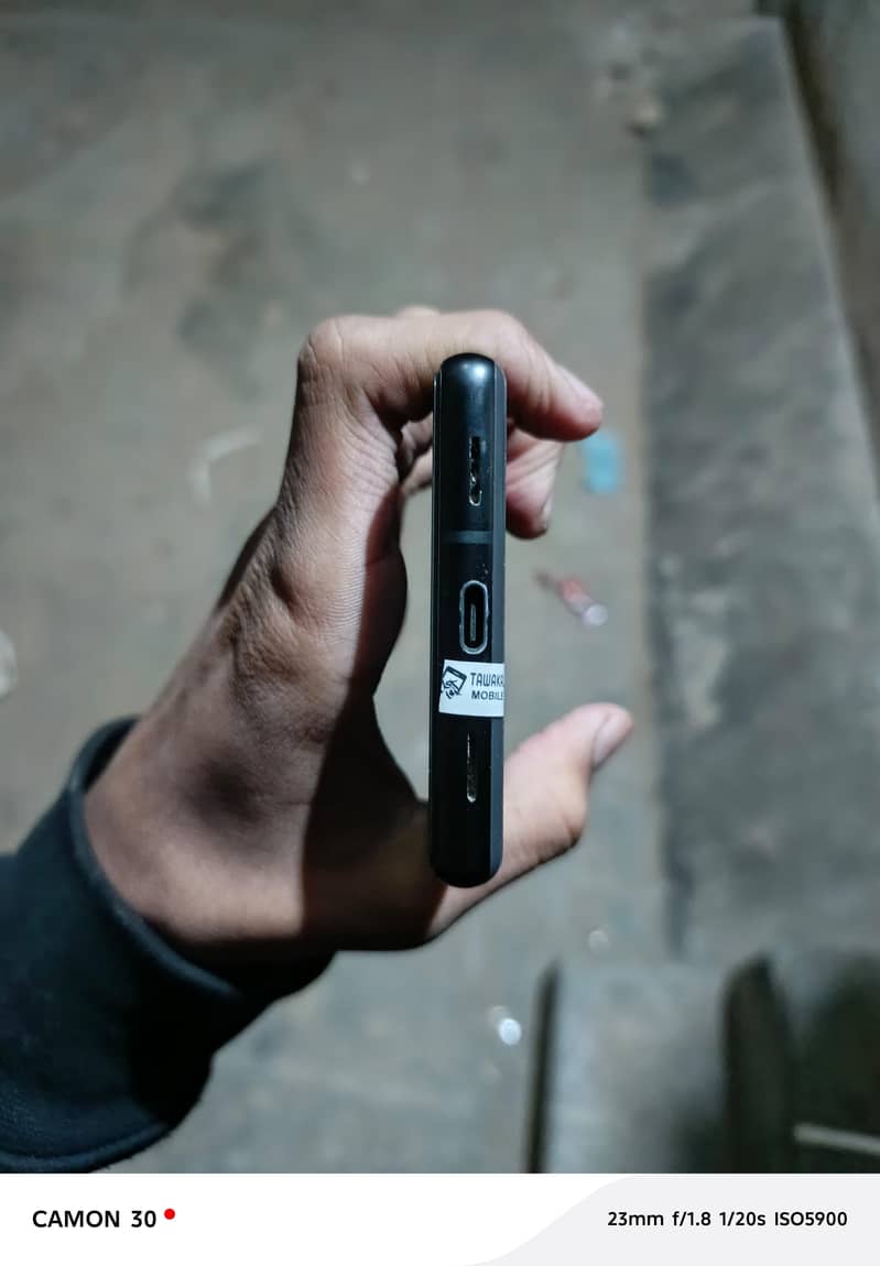 Google Pixel 7a 4