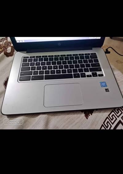 hp laptop window 10 install battery timing 5 hour plus
