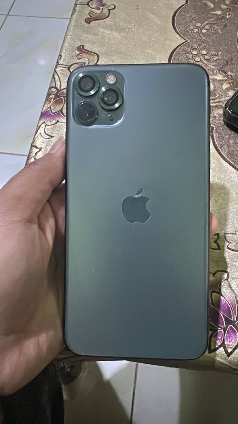 Apple iPhone 11 Pro Max 0