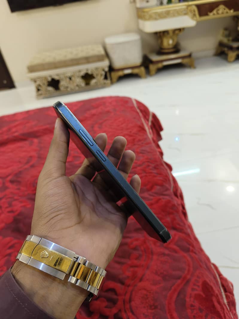 Realme c85 pro 4