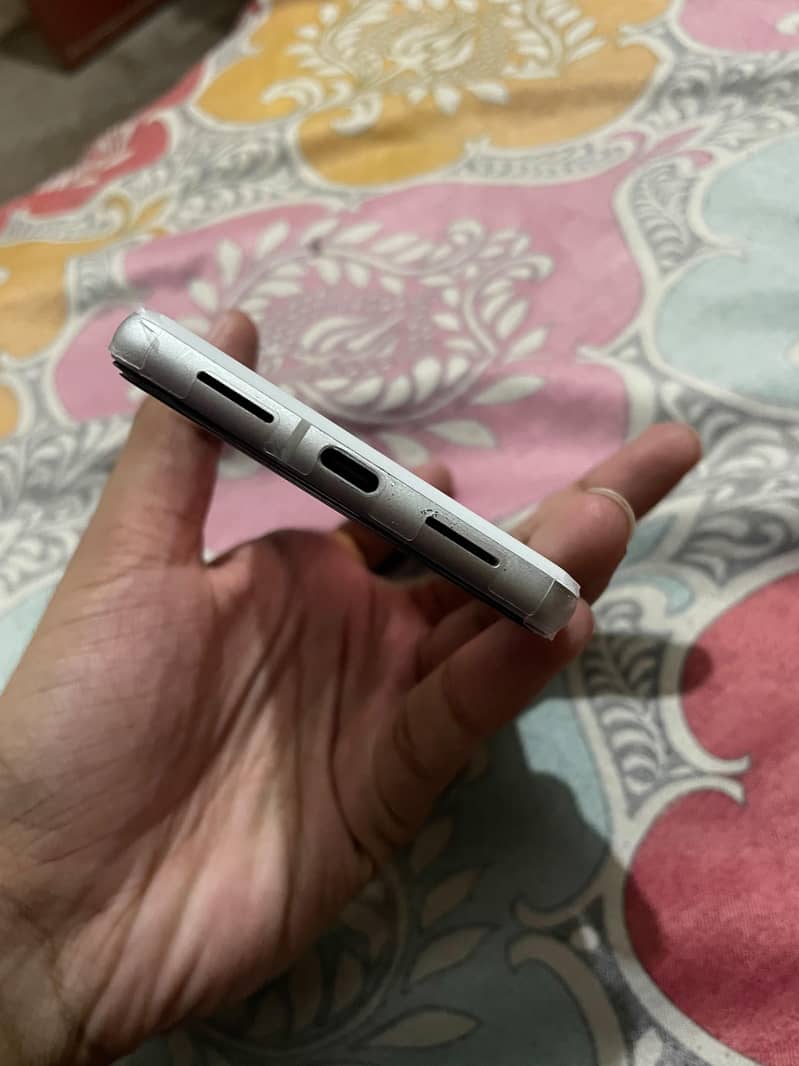 Google Pixel 7 2