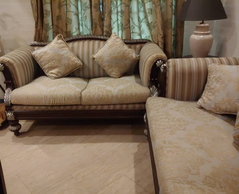 2 sofa sets 1