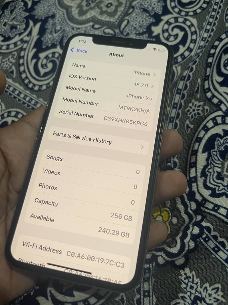 Apple iPhone XS 3