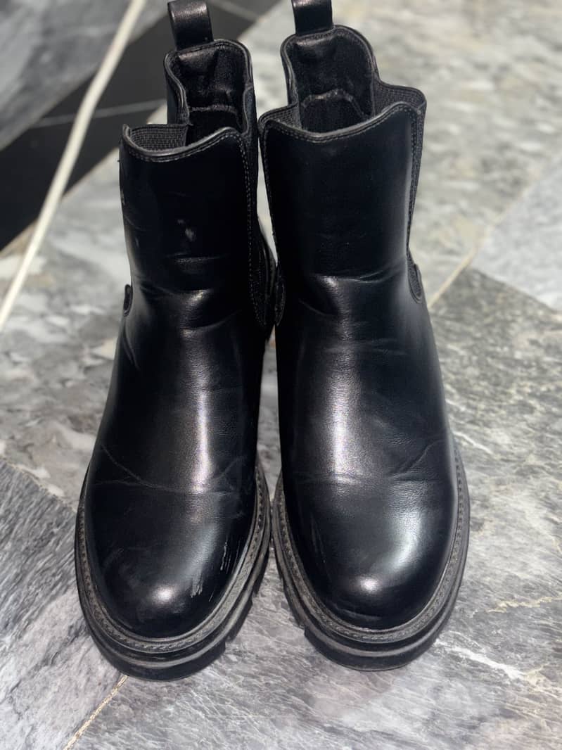 Boots add 4