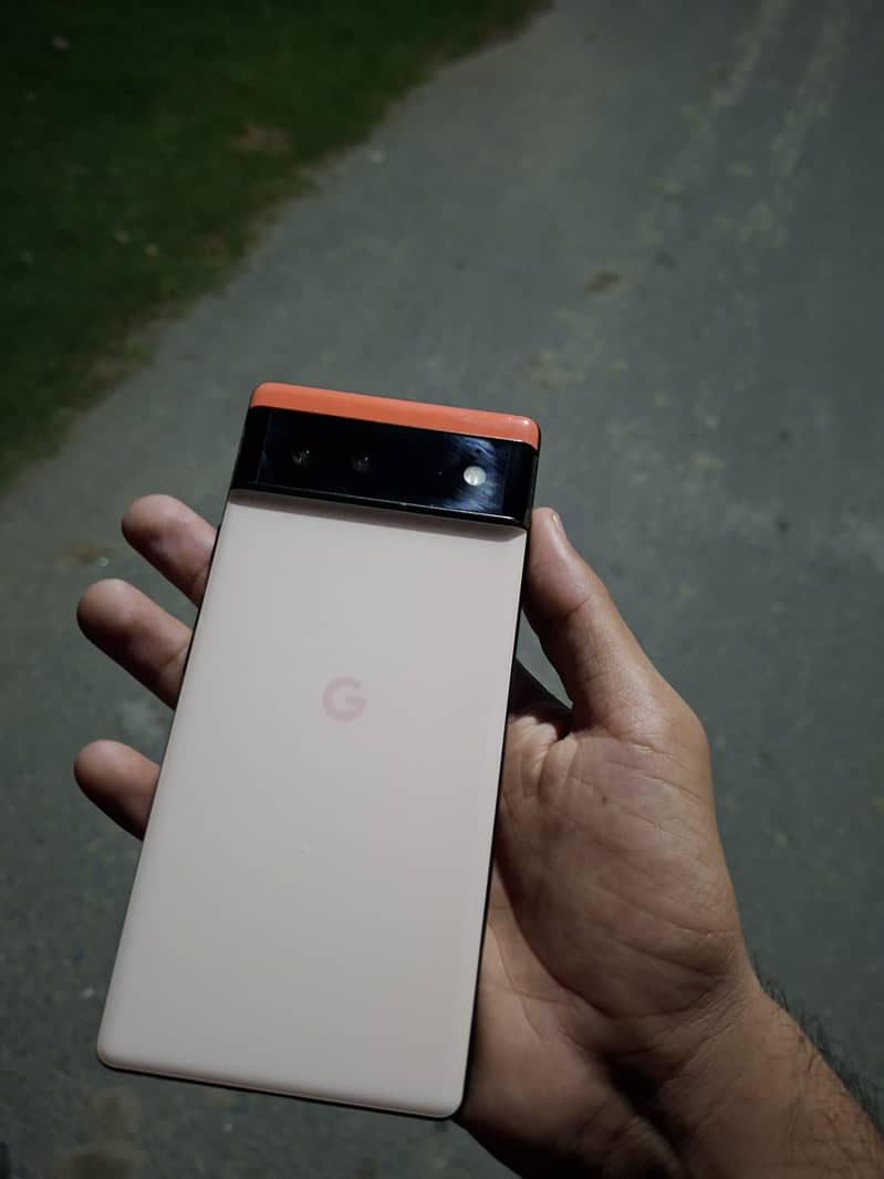 Google Pixel 6 0