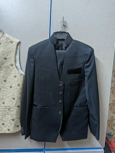 coat 3pc medium size
