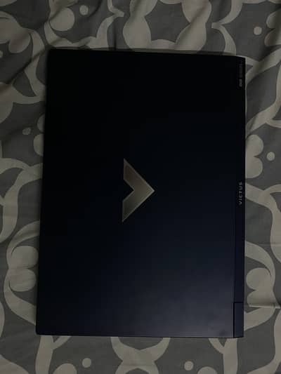 HP Victus 15 — Ryzen 5 7535HS | RTX 2050 | 16GB RAM DDR5 | 1TB SSD
