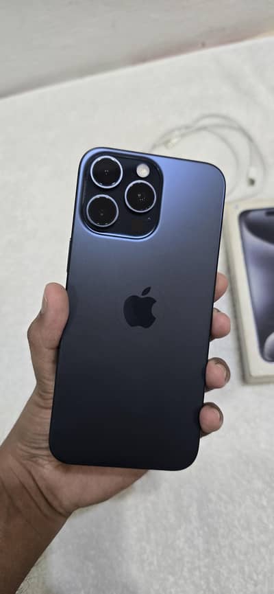 Iphone 15 pro max — JV | Factory locked
