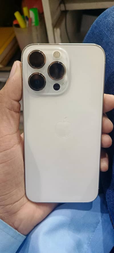 Apple iPhone 13 Pro