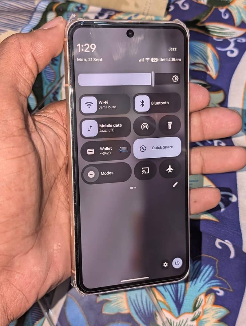 Google Pixel 8 1