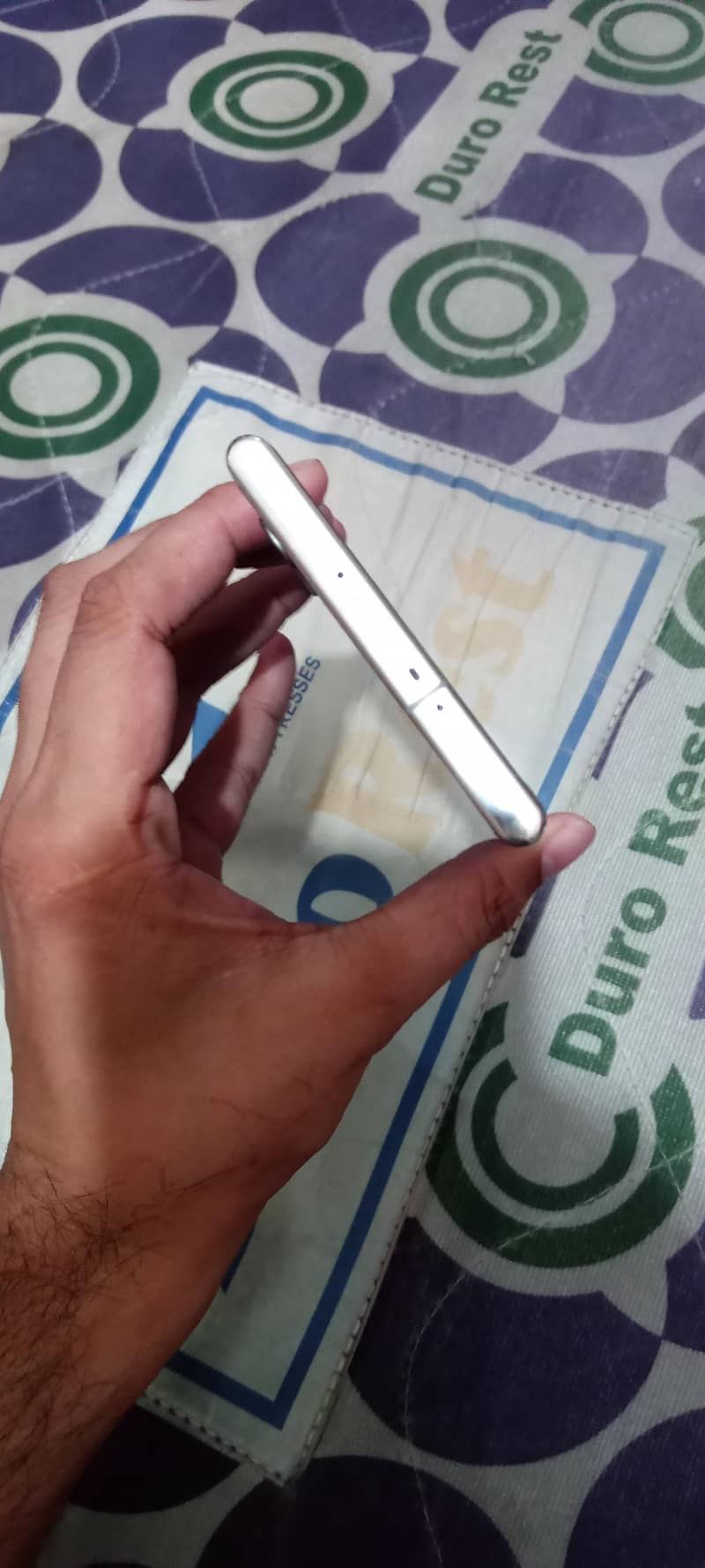 Samsung Mobile Note 10 Plus 4