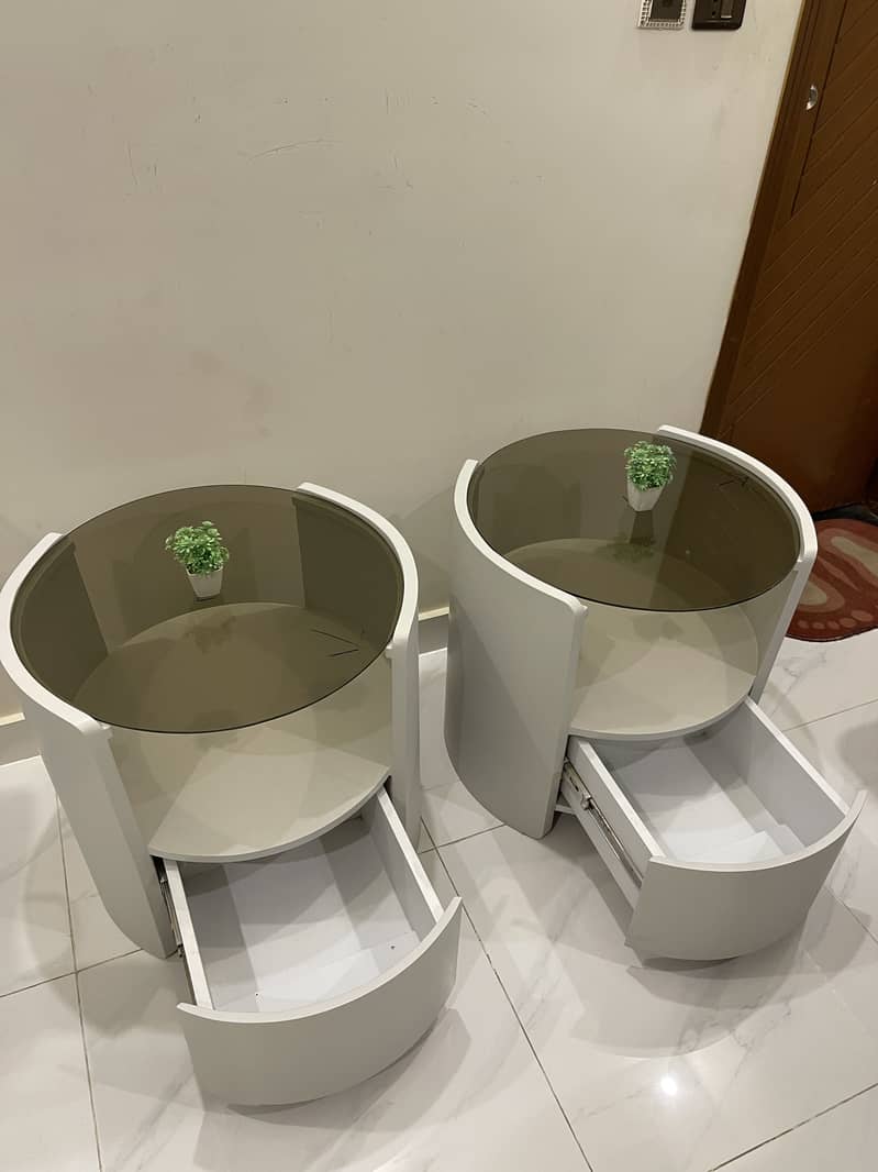 Modern round side table pair 0