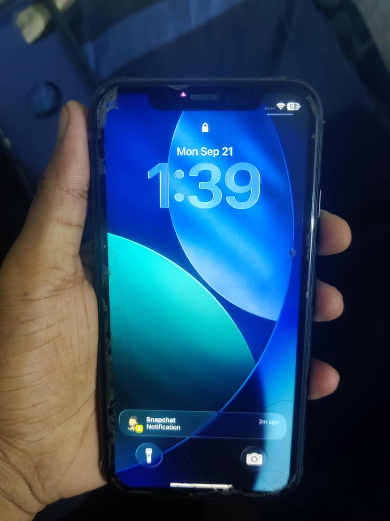 Apple iPhone 11 3