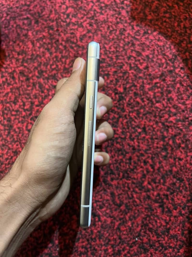 Google Pixel 7a 1