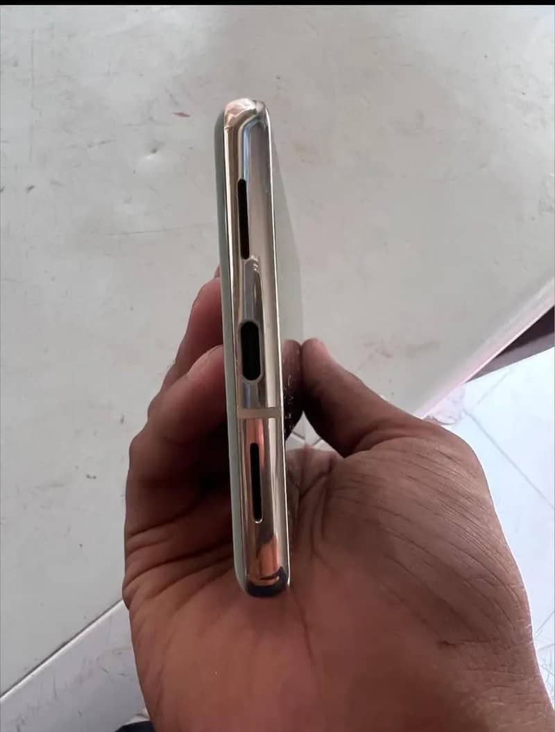 Google Pixel 7 Pro 4