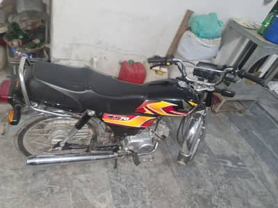 HonDa CD 70