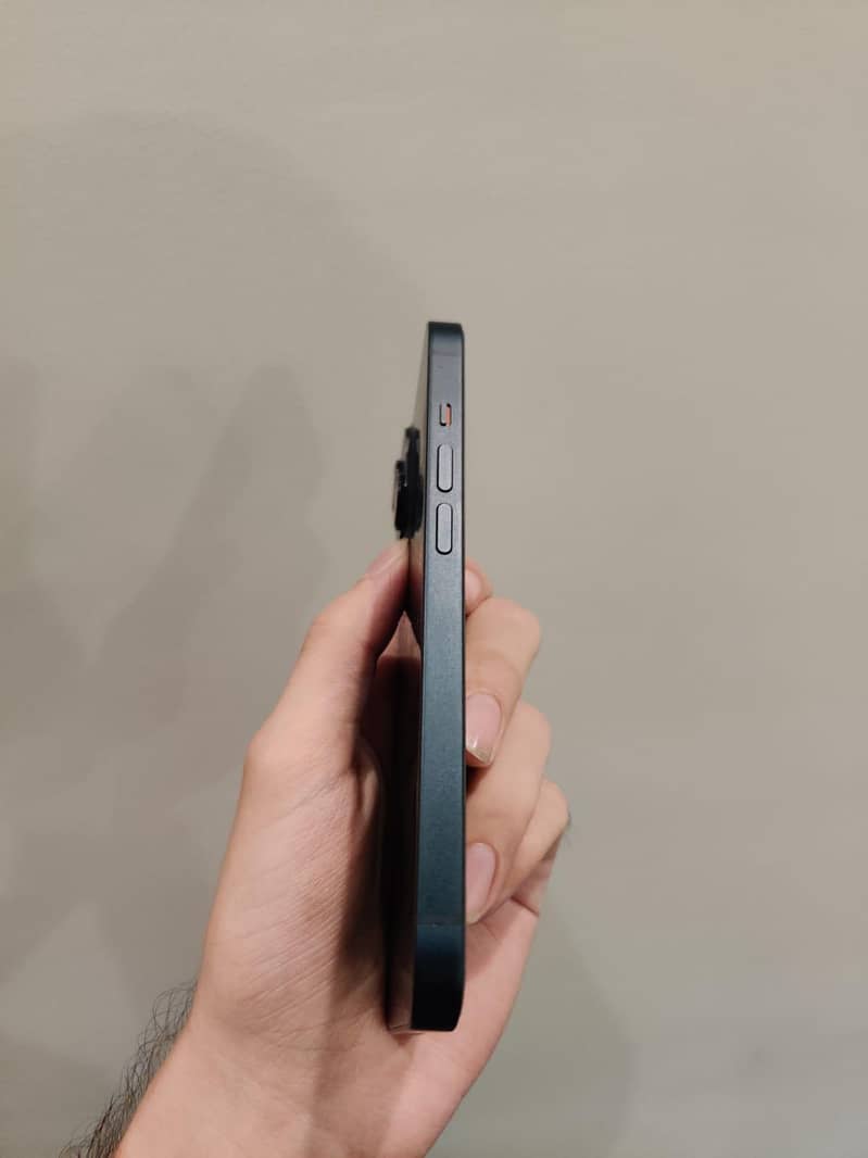 Apple iPhone 14 2