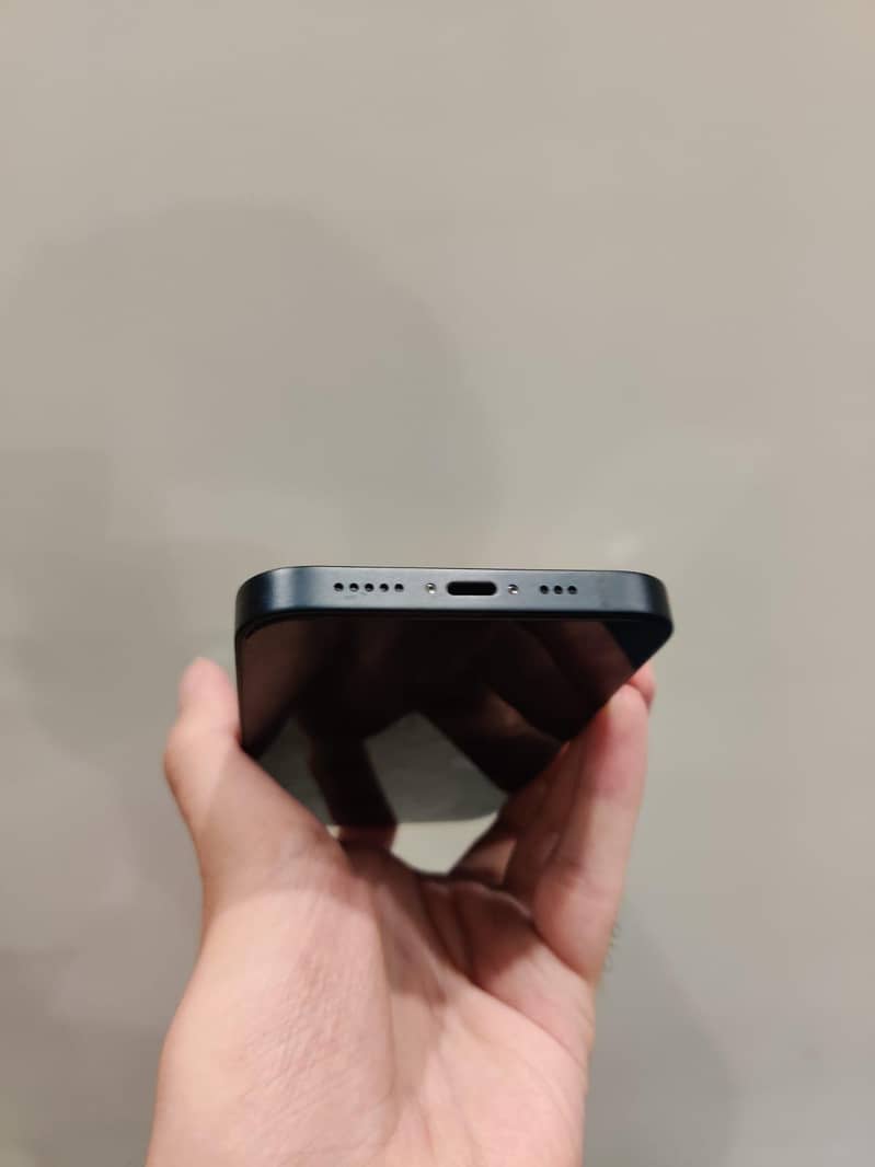 Apple iPhone 14 5