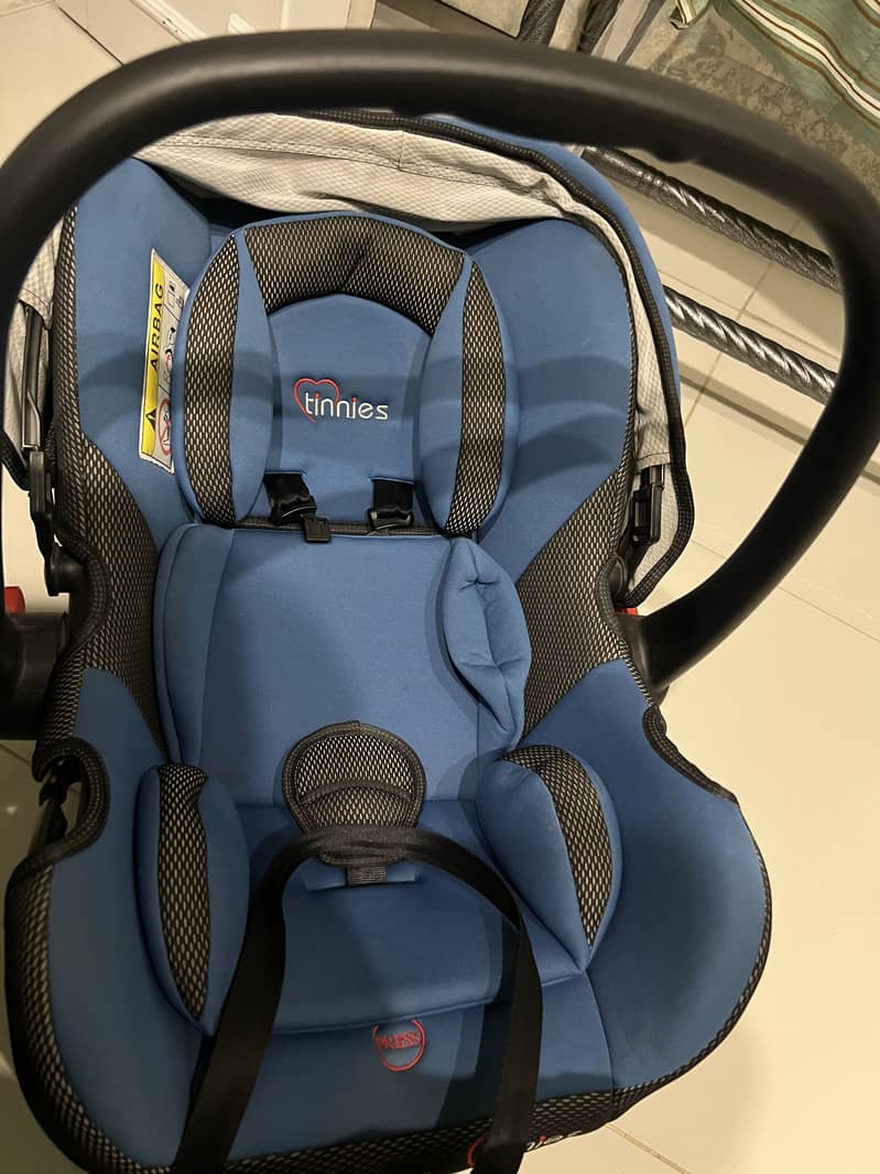 Carrycot 1