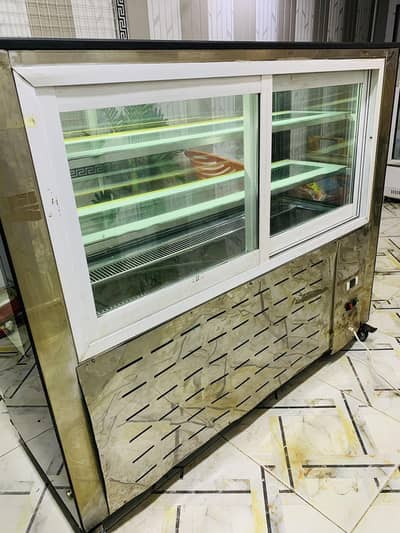 Cake Counter