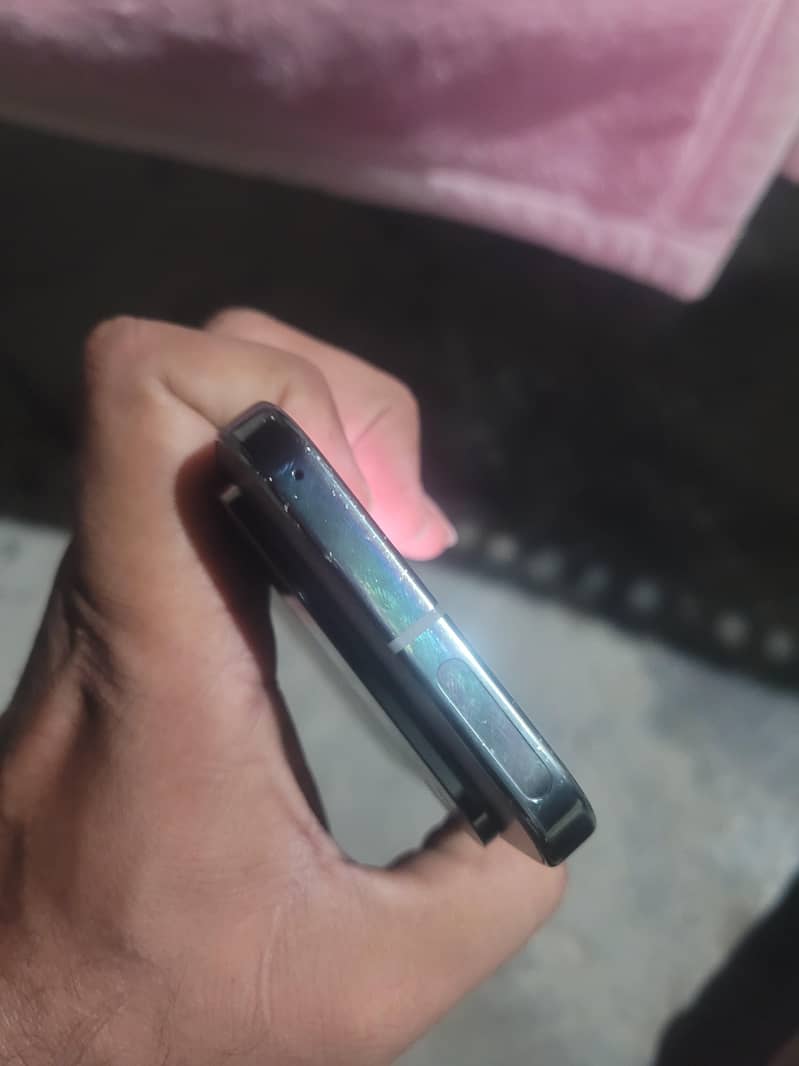Google Pixel 9 pro 3