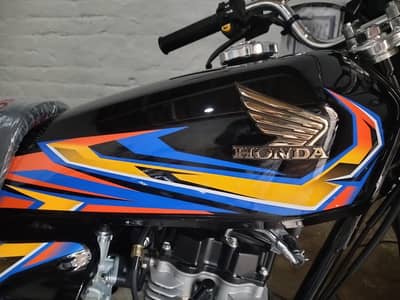Honda CG125 2027 sticker Black zero meter brand new