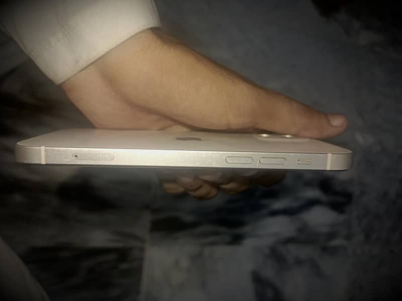 Apple iPhone 12 3