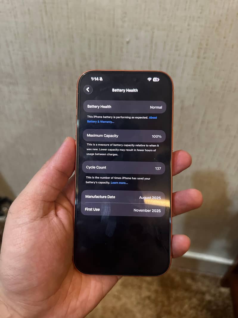 Apple iPhone 17 Pro Max 6