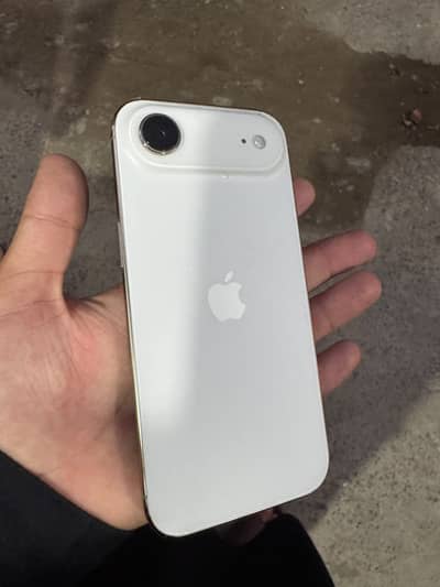 Apple iPhone 17 Air factory unlock 4 month sim time