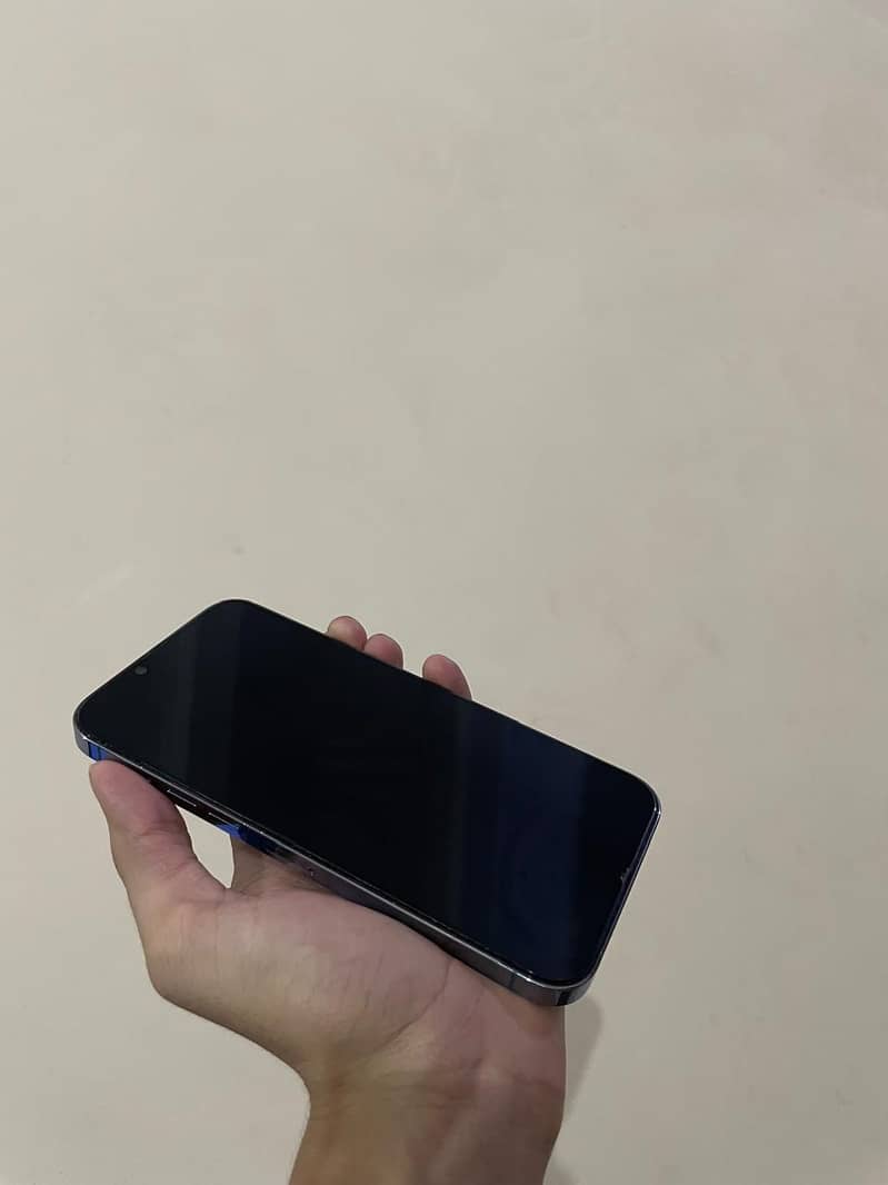 Apple iPhone 13 Pro Max 7