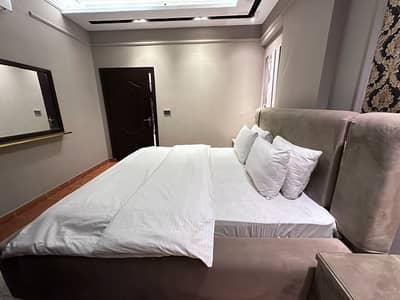 Per day apartment available luxury Furnished on f11