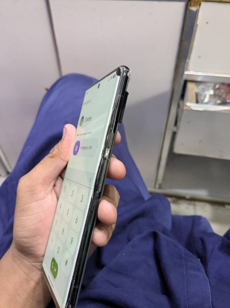 Google Pixel 8 Pro 4