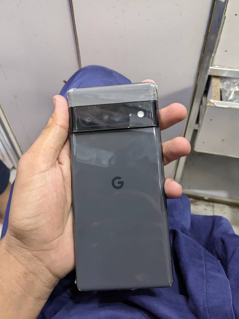 Google Pixel 8 Pro 6