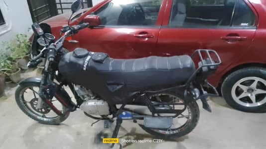 Suzuki 150 bike good condition