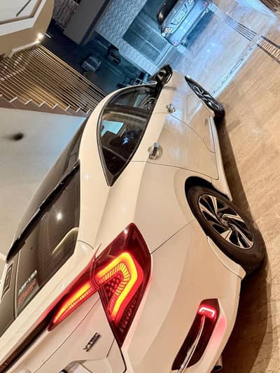 Honda Civic EXi 2016