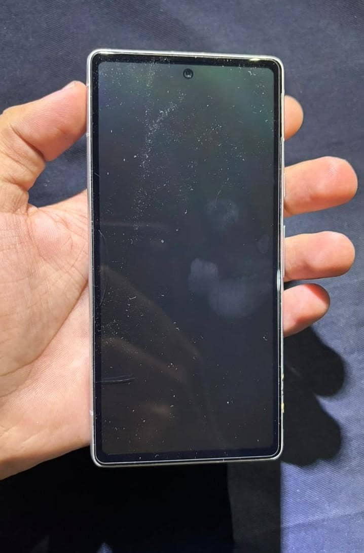 Google Pixel 7a 1